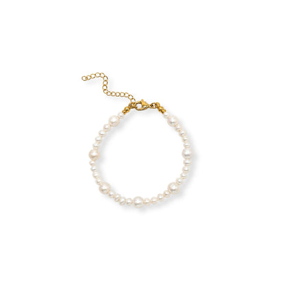 Petite Pearl Bracelet